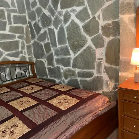 Casa de Férias Konstantina's Stone House